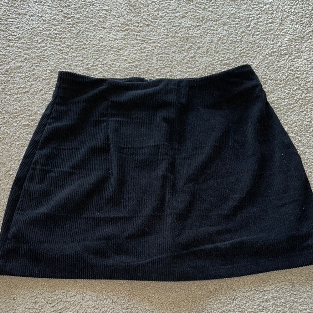 Brand new HALARA Black A-Line Mini Skort